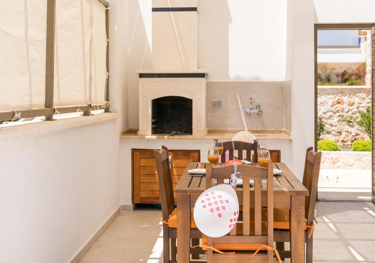 Villa 2 Sleeps 4 Isolated Honeymoon-Villa Sardunya Kaş Extérieur photo